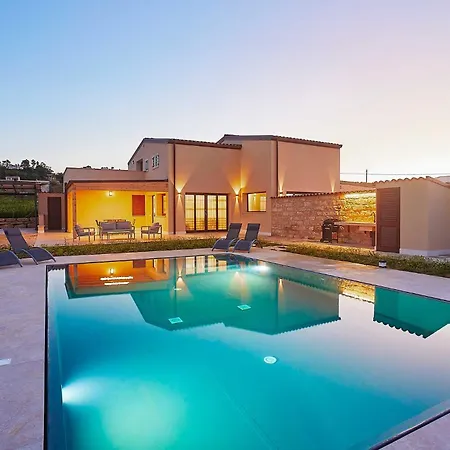Villa Al-kurum Alcamo Marina